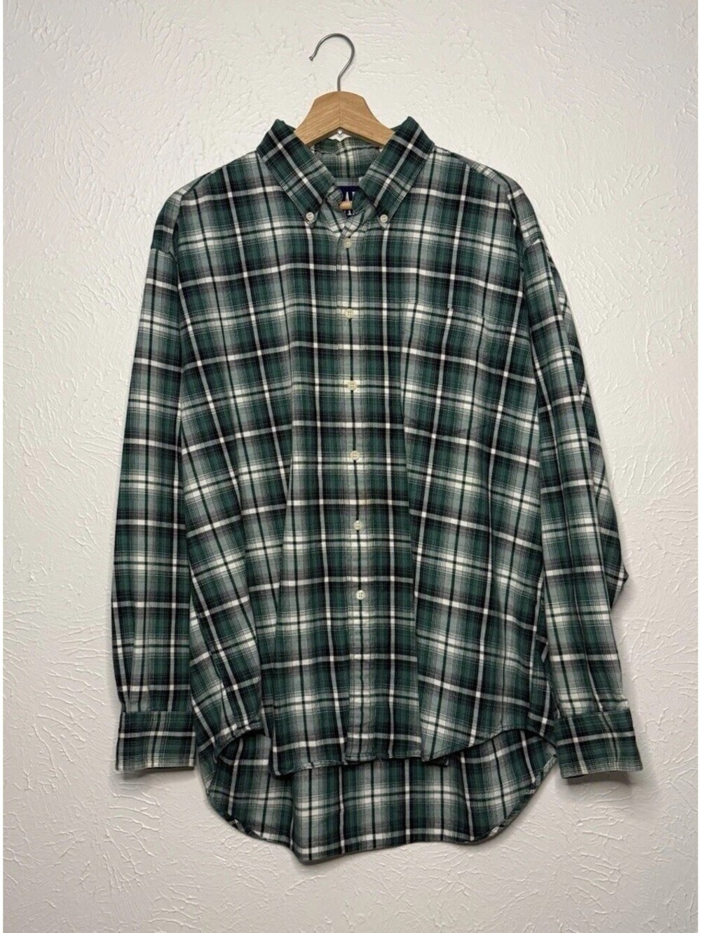 Vintage GAP Flannel Shirt Men's Medium 90s Plaid Long Sleeve Pockets Green Red